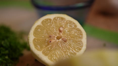 Macro-view-of-a-freshly-cut-and-peeled-lemon-along-with-other-ingredients