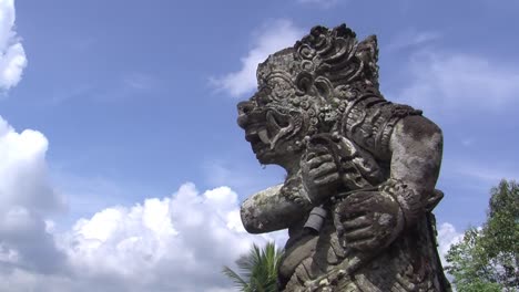 Estatua-Del-Complejo-Del-Templo-Pura-Kehen-En-Bangli,-Bali