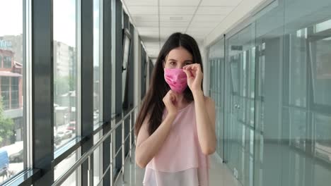 the-girl-puts-on-a-mask