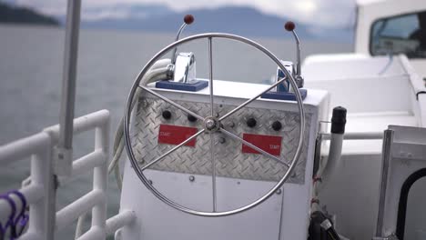 Boat-Captain-Seat-While-Cruising