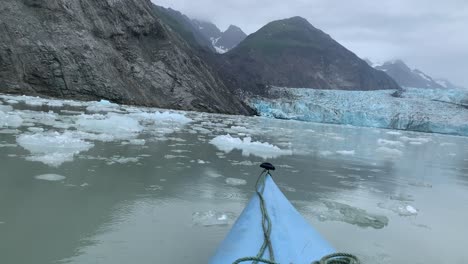 Kayaking-Through-icy-glacier-field