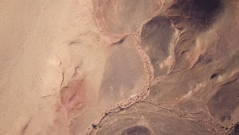 Fantasy-Landscape:-Top-down-shot-of-Mitzpe-Ramon-Crater-02