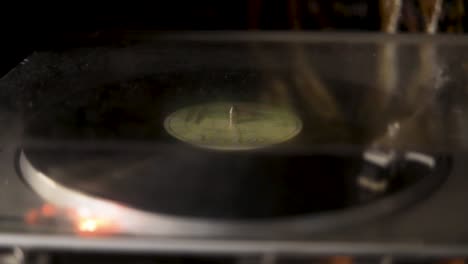 Spinning-vinyl-record