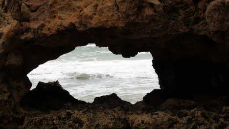 An-Australian-coastal-beach-with-limestone-cliffs-and-formations