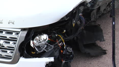 Fahrzeug-Nach-Autounfall-Beschädigt