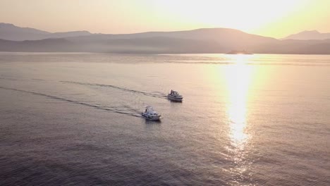 Antena:-Barcos-En-El-Mar-Mediterráneo
