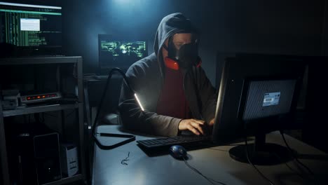 Hacker-Bioterrorista-Escribe-Código-De-Computadora