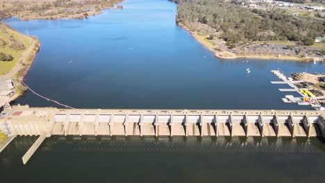 Aerial-footage-of-The-Nimbus-Dam-on-the-American-River-near-Folsom,-California