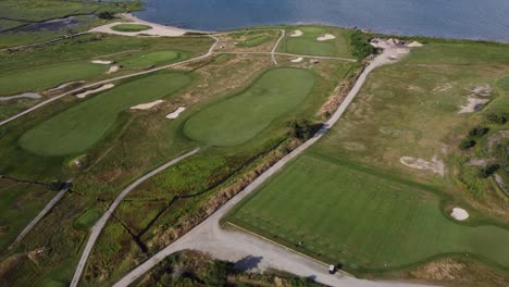 Fliegen-über-Einen-Golfplatz-In-Massachusetts