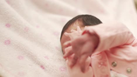 Statische-Aufnahme-Eines-Neugeborenen-Babys