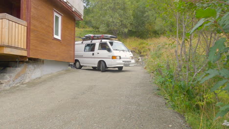 Car-driving-out-of-Driveway-in-Norway