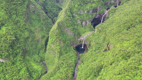 High-above-the-Takamaka-waterfalls-on-the-Marsouins-River,-Reunion-Island