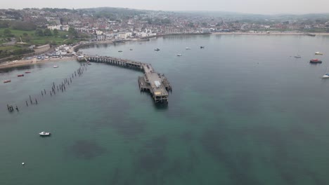 Pier-In-Sunage-Dorset-Town-UK-Drohnenluftaufnahme