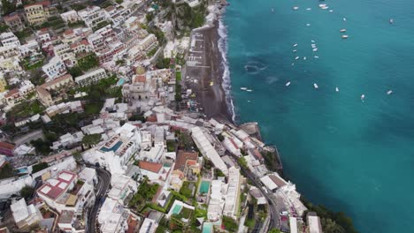 Colorful-Positano-overhead-view-with-dramatic-cliff--and-seaside-setting