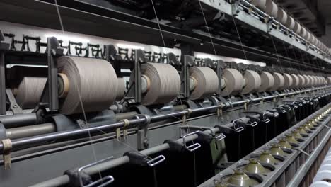 Textilfabrik-Für-Garne-Und-Stoffe