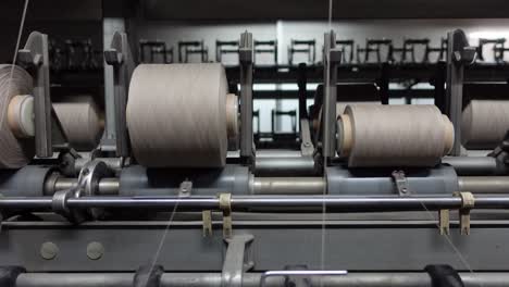 Textilfabrik-Für-Garne-Und-Stoffe