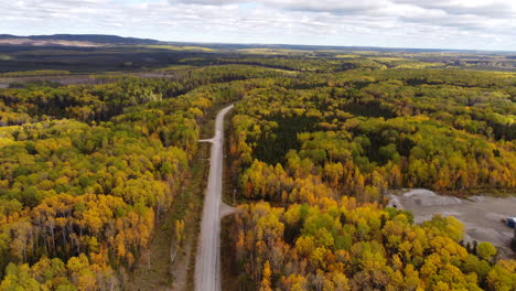 Drohne-Luftbild-Von-Joutel-Geisterstadt-Quebec-Kanada