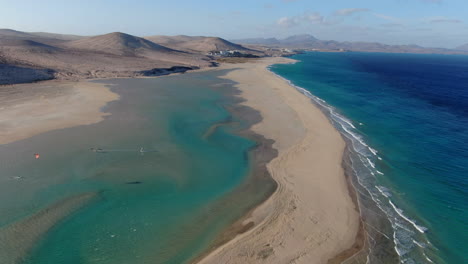 Fuerteventura---Sotavento-Beach.aerial-Sotavento-Strand-Fuerteventura,-Dollyout