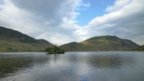 Blick-über-Crummock-Water,-Lake-District,-Cumbria,-England