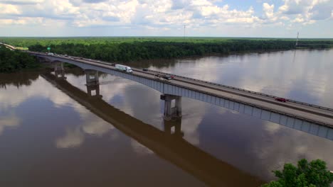 Bridge-crossing-river-in-Louisiana