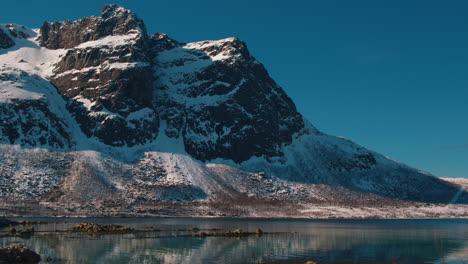 Cinematic-tracking-shot-of-stunning-Norwegian-landscape