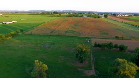 Drohnenantenne-Durch-Amish-Landschaft