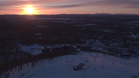 Levi-ski-resort-at-sunset