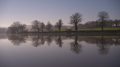 Absolutely-stunning-shot-of-a-glassy-lake-early-in-the-morning