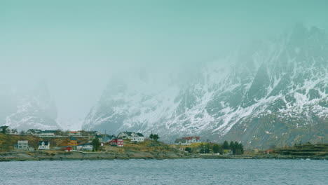 Häuser-Auf-Den-Lofoten,-Norwegen-Häuser-Auf-Den-Lofoten,-Norwegen