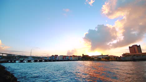 Spectacular-colourful-sunrise-at-Punda-in-Willemstad,-Curacao