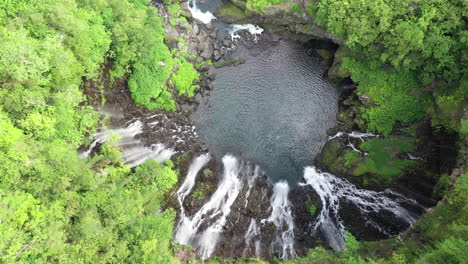 Aerial-zoom-into-the-Grand-Galet-Falls-at-the-Cascade-Langevin-on-the-island-of-Réunion