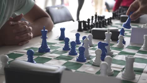 Close-up-in-chess-tournament-of-young-players