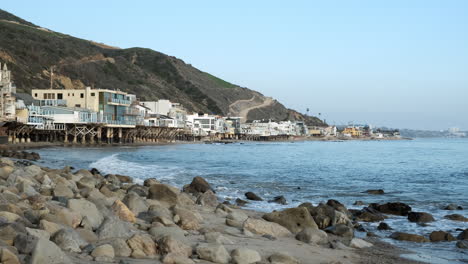 Holidaying-on-the-rock-stone-shores-of-the-beach-of-Big-Rock-in-Malibu-California