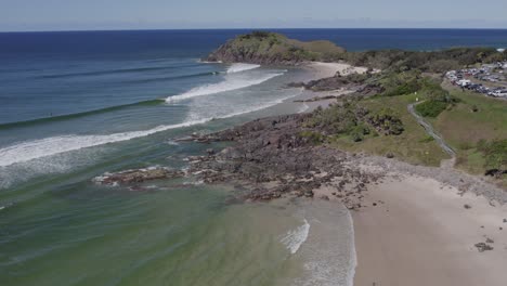 Malerische-Landschaft-Am-Cabarita-Beach-Im-Nordosten-Von-New-South-Wales,-Australien---Luftdrohnenaufnahme