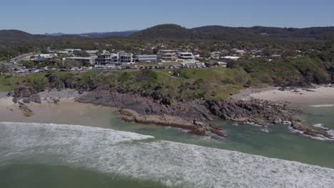 Scenic-Seascape-At-Cabarita-Beach-In-New-South-Wales,-Australia---aerial-drone-shot