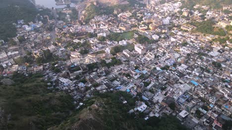 Drohne-Enthüllt-Amer-Stadt-In-Jaipur-Stadt-Während-Des-Sonnenuntergangs,-Touristenreise-Urlaubsziel-In-Indien-Rajasthan
