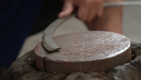 Handicraft-Shaping-Bending-Metal-Steel-with-a-Hammer,-Rounding-Edges-of-Metal-with-Hammer