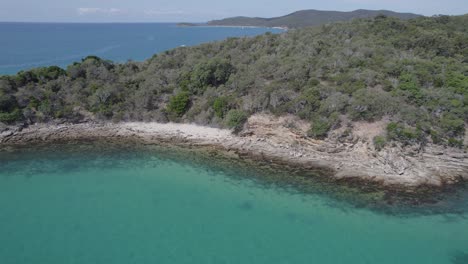 Kristallklarer-Ozean-Auf-Great-Keppel-Island-Im-Südlichen-Great-Barrier-Reef,-Steinbockküste-Von-Zentral-Queensland,-Australien