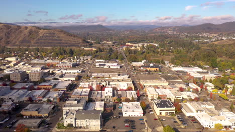 Aerial-of-downtown-Roseburg,-Oregon,-USA