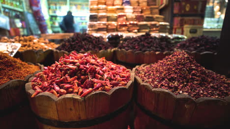 close-up-of-spices-in-local-traditional-market-on-the-street-of-el-cairo-egypt