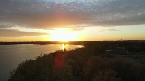 Sunset-over-Lake-in-Minnesota