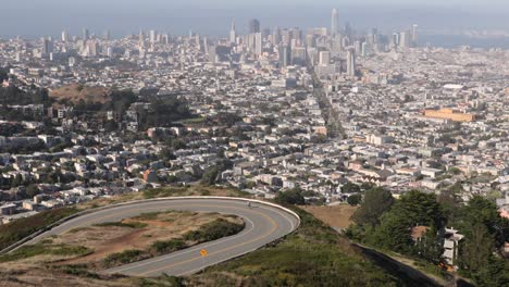 Skateboarding-Twin-Peaks-San-Francisco-city-view