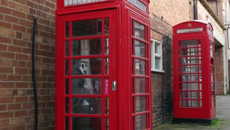 Traditionelle-Rote-Telefonzellen-In-London-England
