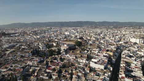 Expansive-aerial-view-over-medieval-city-of-Cordoba,-Spain