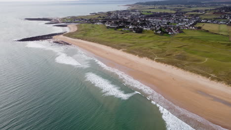 scottish-coastline-looking-absolutley-stunning-with-a-stead-cinematic-drone-shot