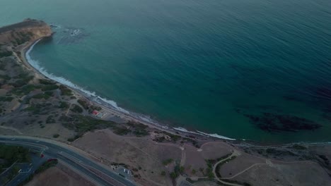 Californian-coastline-near-rancho-palos-verdes,-Aerial-view