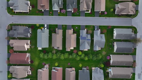 New-compact-housing-in-suburbs-of-USA