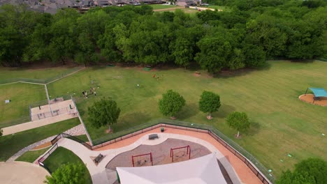 Luftaufnahmen-Vom-Freedom-Dog-Park-Im-Trophy-Club-Texas