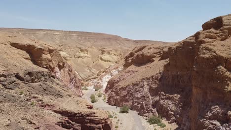 The-huge-Red-canyon-in-Eilat