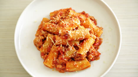 Bolognese-rigatoni-pasta-with-cheese---traditional-Italian-pasta